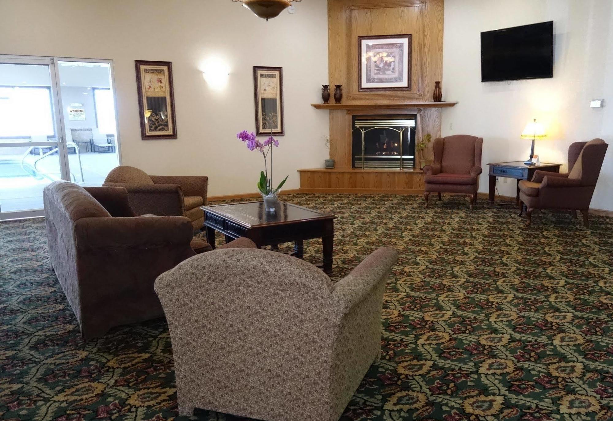 Country Inn & Suites By Radisson, Sidney, Ne Extérieur photo